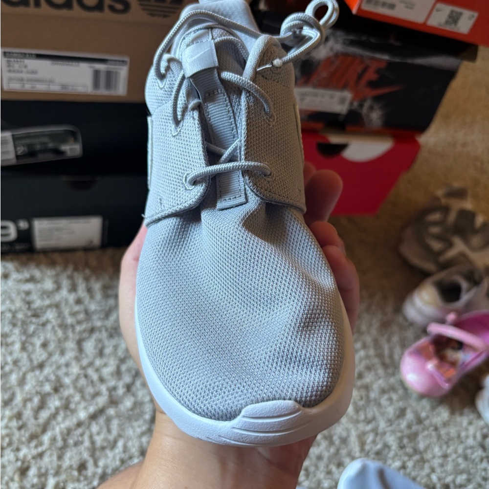 Nike grey roshe - Picture 2 of 6
